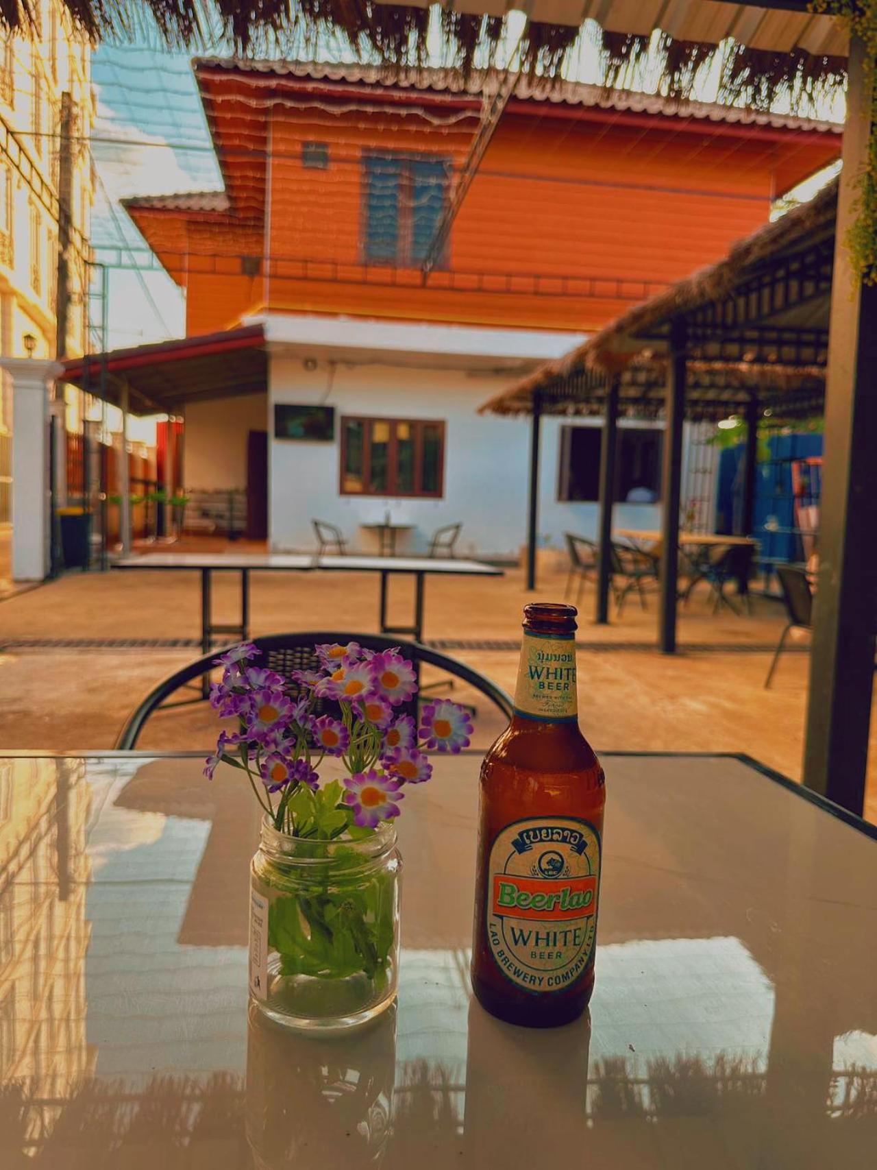 Venn Hostel Vientiane Exterior photo